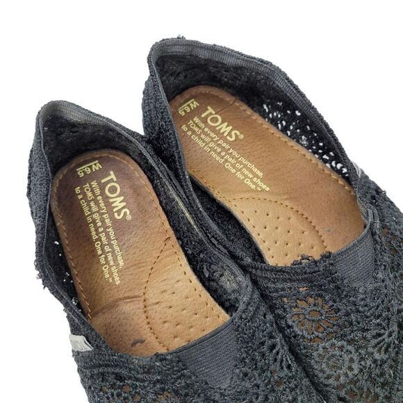 TOMS Classic Black Sneakers Shoes Size: 6.5W US - Picture 5 of 8